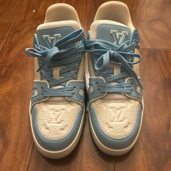 Louis Vuitton Sky Blue Trainers Brand New - Picture 1 of 4